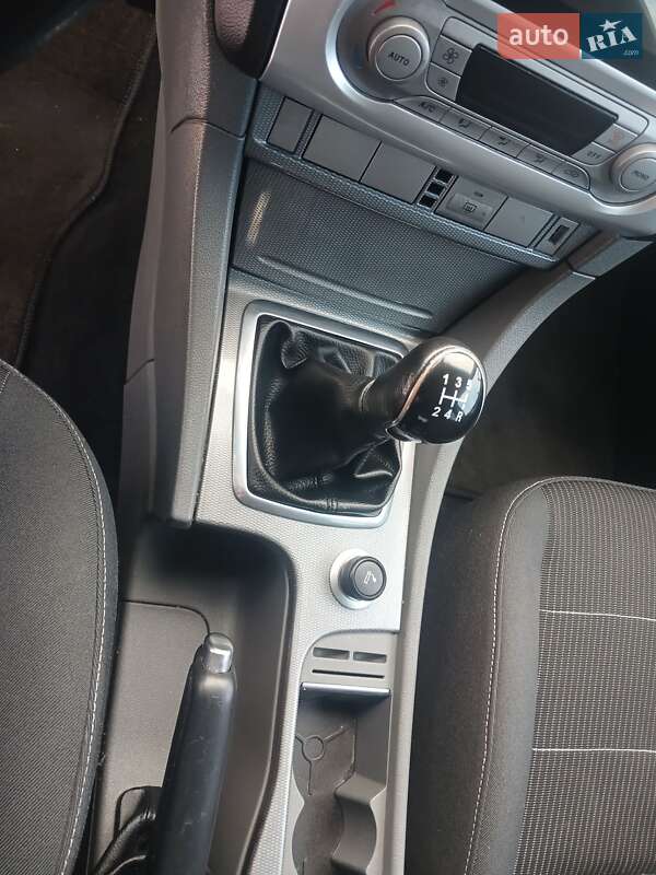 Хэтчбек Ford Focus 2009 в Львове