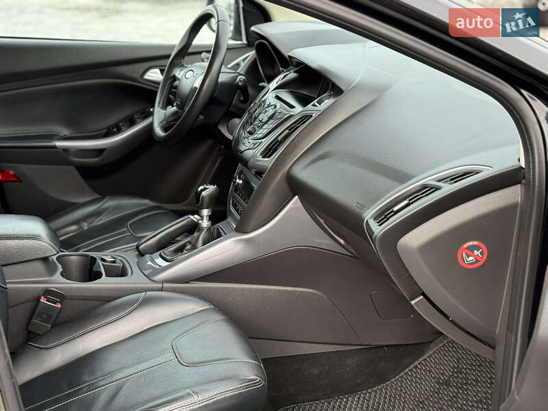 Универсал Ford Focus 2013 в Черновцах