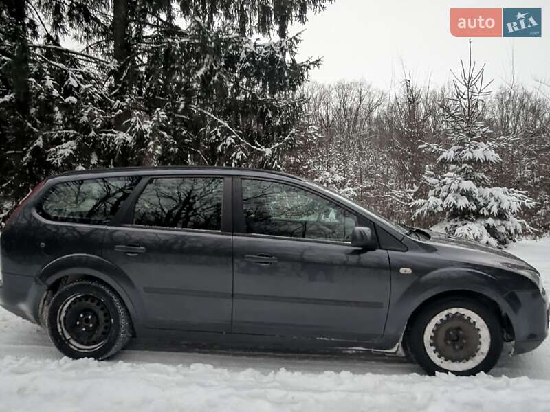 Універсал Ford Focus 2005 в Житомирі