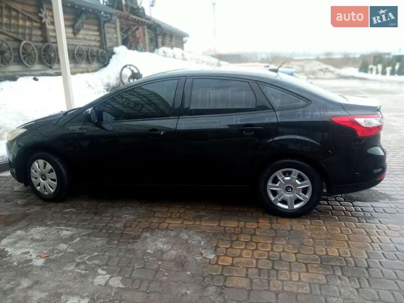 Седан Ford Focus 2013 в Буске фото 2 Седан Ford Focus 2013 в Буске