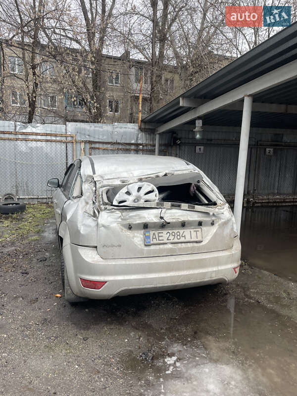 Хэтчбек Ford Focus 2011 в Каменском