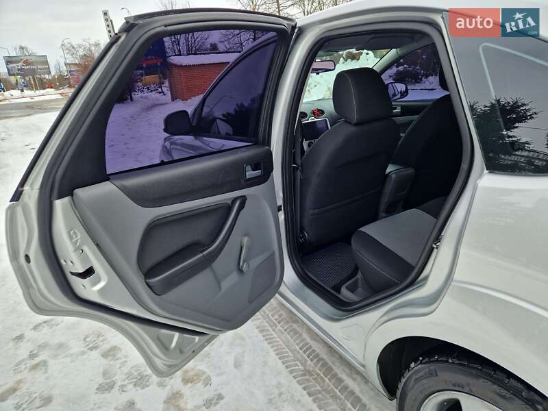 Хэтчбек Ford Focus 2010 в Тернополе фото 38 Хэтчбек Ford Focus 2010 в Тернополе