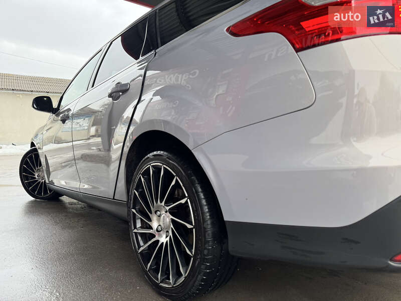Універсал Ford Focus 2013 в Стрию