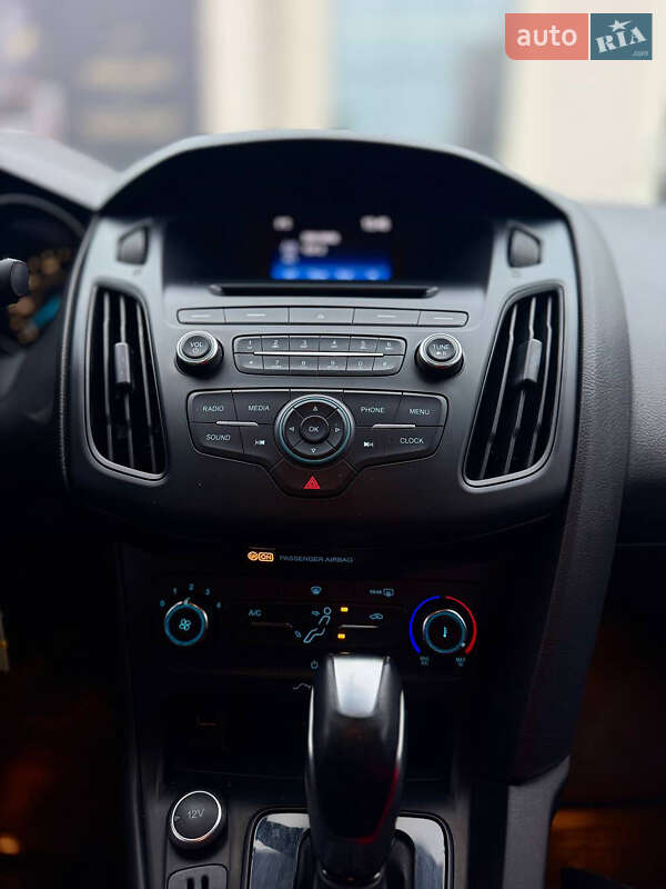 Седан Ford Focus 2015 в Днепре фото 29 Седан Ford Focus 2015 в Днепре