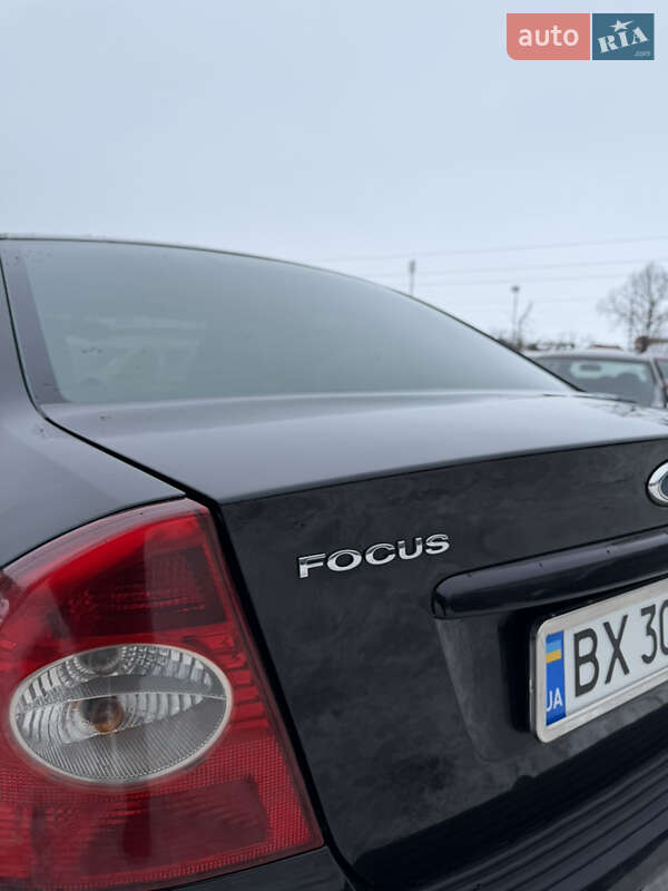 Седан Ford Focus 2010 в Чернігові фото 8 Седан Ford Focus 2010 в Чернігові