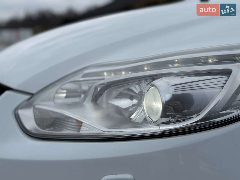 Универсал Ford Focus 2013 в Стрые фото 30 Универсал Ford Focus 2013 в Стрые