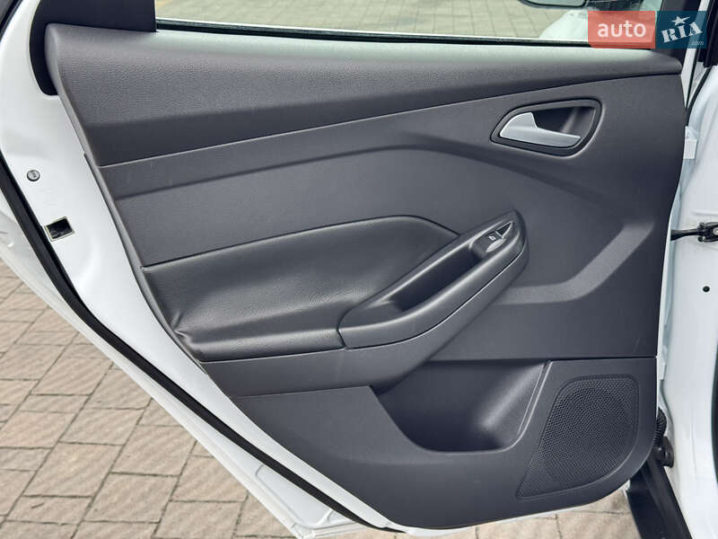 Универсал Ford Focus 2013 в Стрые фото 64 Универсал Ford Focus 2013 в Стрые