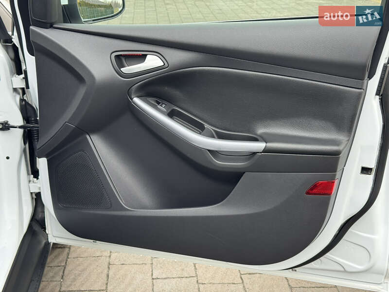 Универсал Ford Focus 2013 в Стрые фото 84 Универсал Ford Focus 2013 в Стрые