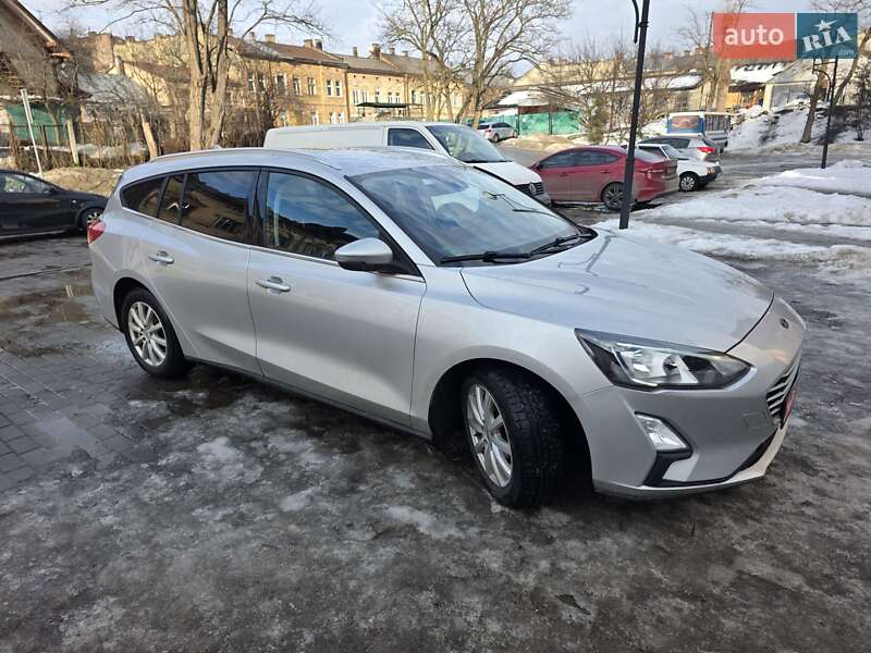 Универсал Ford Focus 2019 в Львове фото 34 Универсал Ford Focus 2019 в Львове