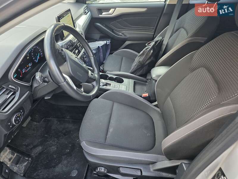 Универсал Ford Focus 2019 в Львове фото 44 Универсал Ford Focus 2019 в Львове