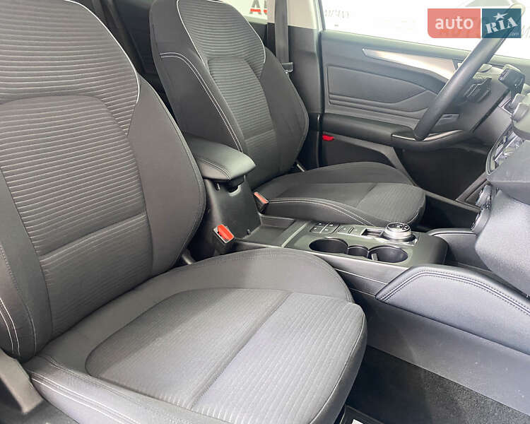 Универсал Ford Focus 2018 в Львове фото 9 Универсал Ford Focus 2018 в Львове