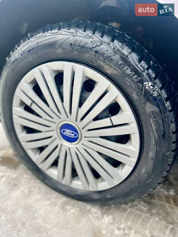 Универсал Ford Focus 2014 в Калуше