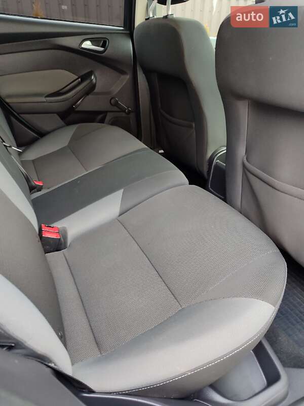 Универсал Ford Focus 2012 в Вапнярке фото 20 Универсал Ford Focus 2012 в Вапнярке