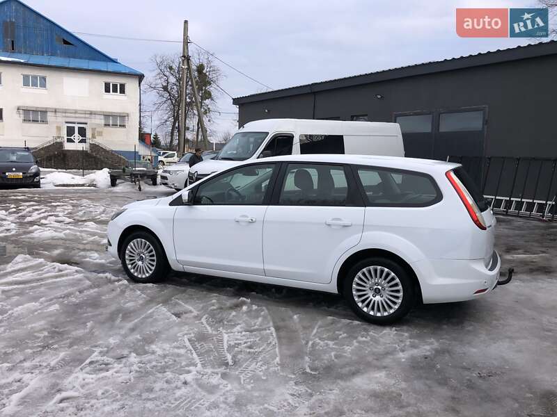 Универсал Ford Focus 2011 в Ивано-Франковске
