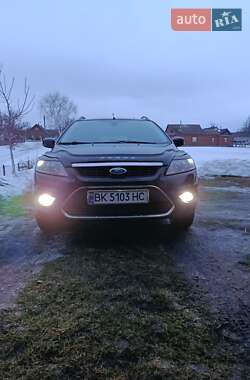 Универсал Ford Focus 2009 в Сарнах