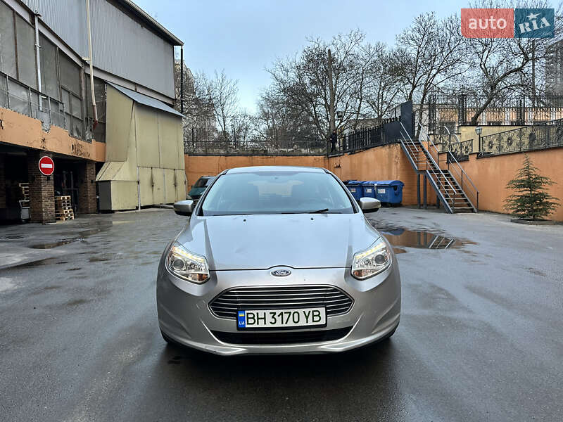 Хэтчбек Ford Focus 2012 в Одессе фото 4 Хэтчбек Ford Focus 2012 в Одессе