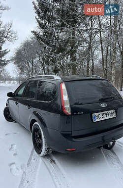 Универсал Ford Focus 2010 в Радехове