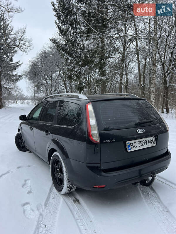 Универсал Ford Focus 2010 в Радехове
