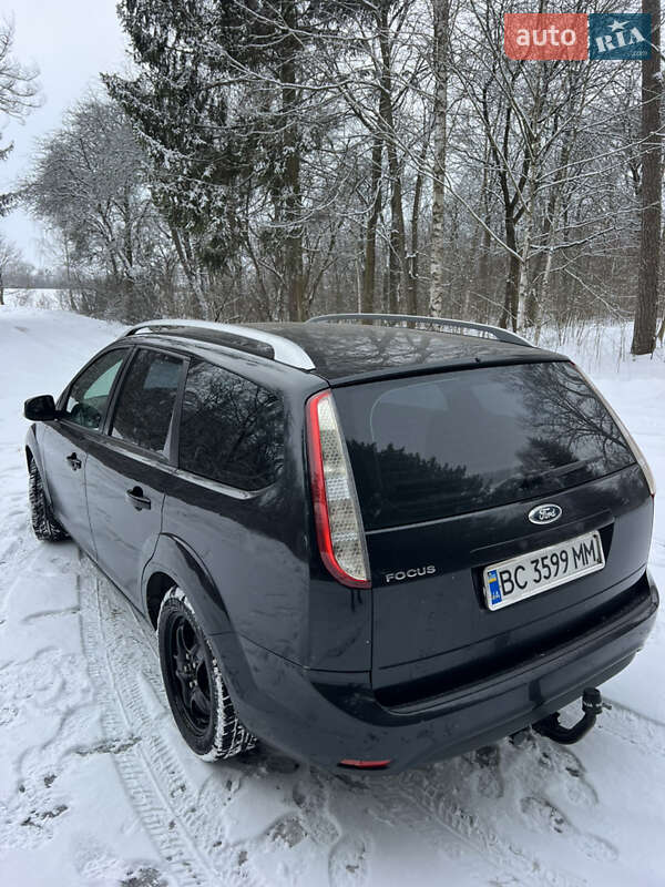 Универсал Ford Focus 2010 в Радехове