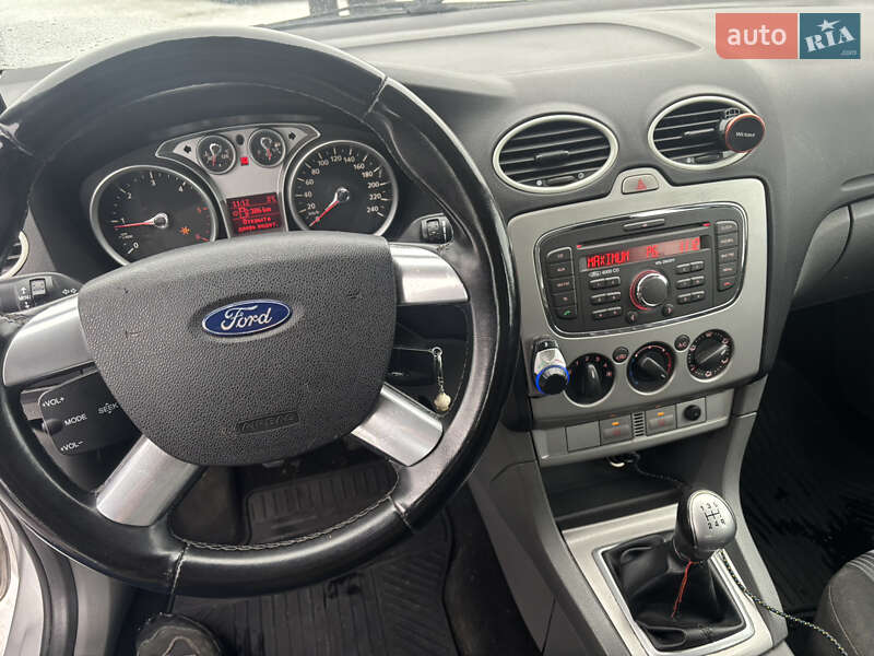 Универсал Ford Focus 2010 в Ивано-Франковске