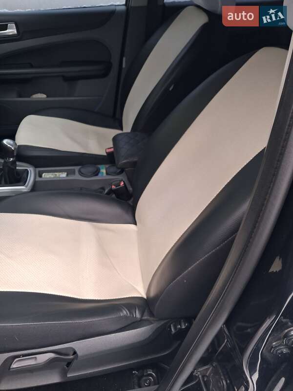 Хэтчбек Ford Focus 2008 в Черкассах