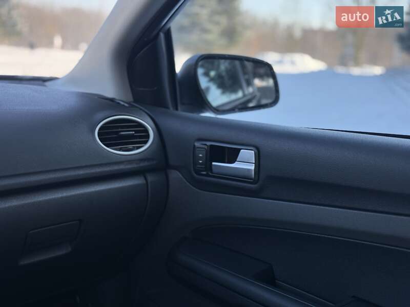 Універсал Ford Focus 2007 в Рівному