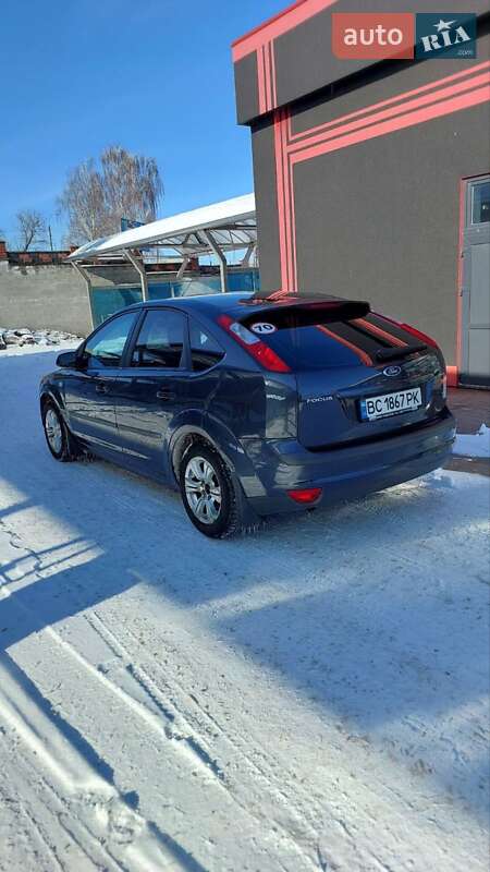 Хэтчбек Ford Focus 2006 в Ровно фото 4 Хэтчбек Ford Focus 2006 в Ровно