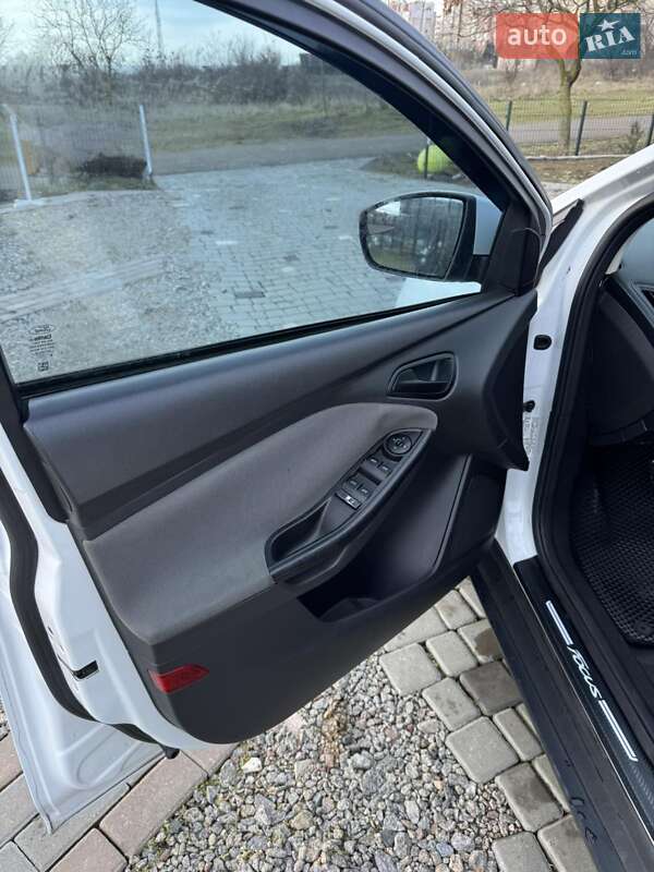 Седан Ford Focus 2011 в Одессе фото 14 Седан Ford Focus 2011 в Одессе