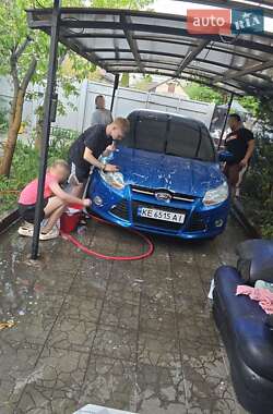 Хэтчбек Ford Focus 2012 в Днепре