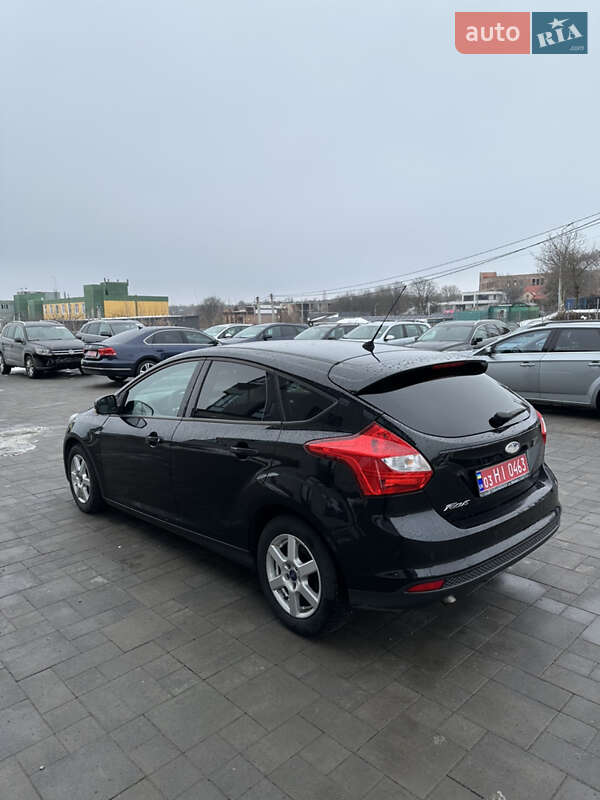 Хетчбек Ford Focus 2011 в Рівному фото 3 Хетчбек Ford Focus 2011 в Рівному