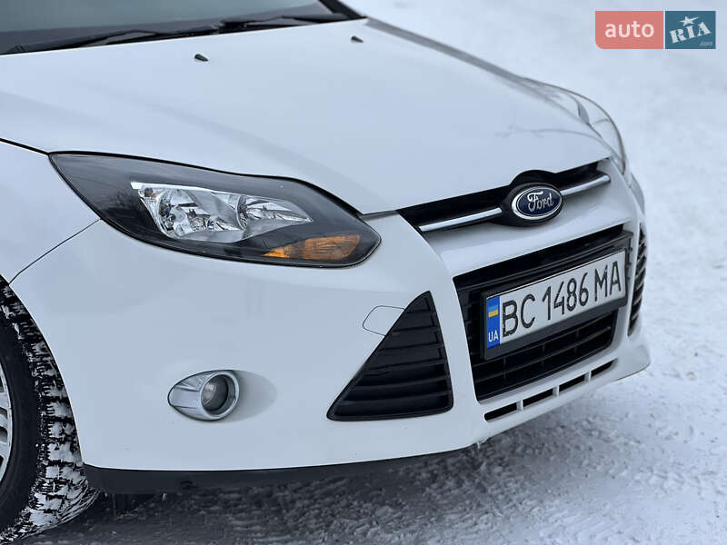 Хетчбек Ford Focus 2012 в Львові фото 3 Хетчбек Ford Focus 2012 в Львові