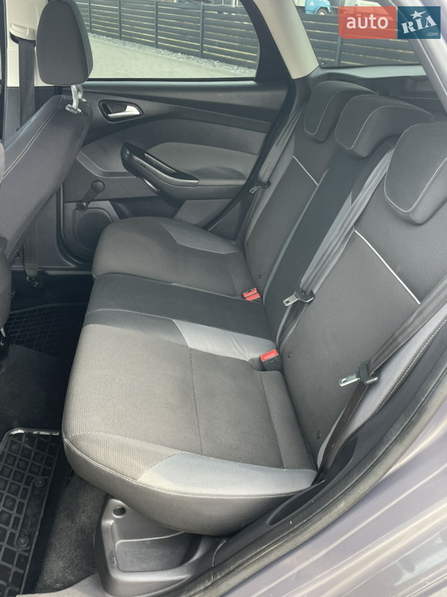 2012 Ford Focus - мініатюра 15