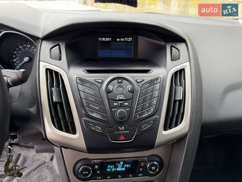 Седан Ford Focus 2011 в Виннице фото 47 Седан Ford Focus 2011 в Виннице