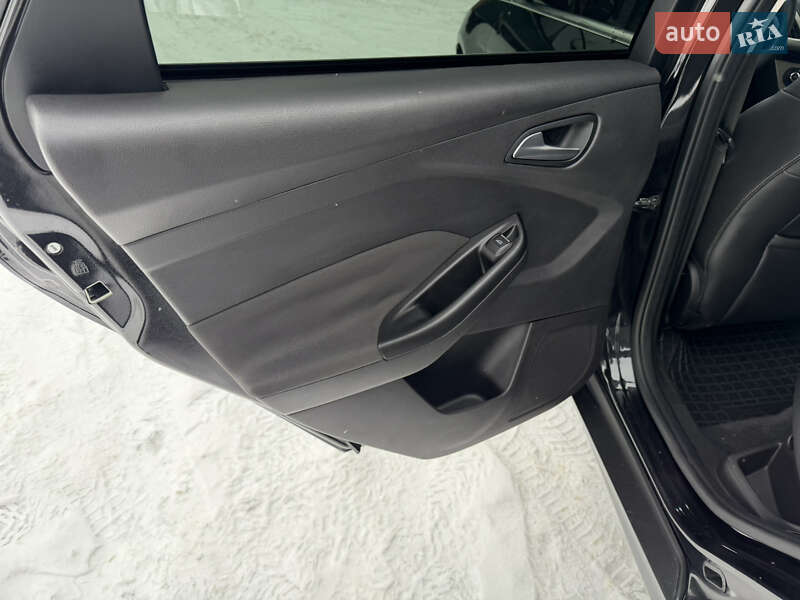 Седан Ford Focus 2011 в Виннице фото 55 Седан Ford Focus 2011 в Виннице