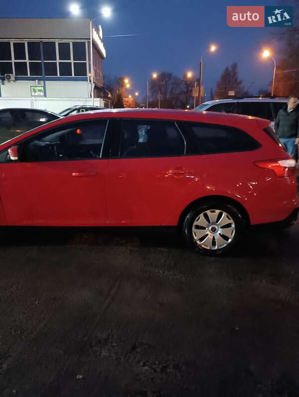 Универсал Ford Focus 2011 в Чернигове фото 6 Универсал Ford Focus 2011 в Чернигове