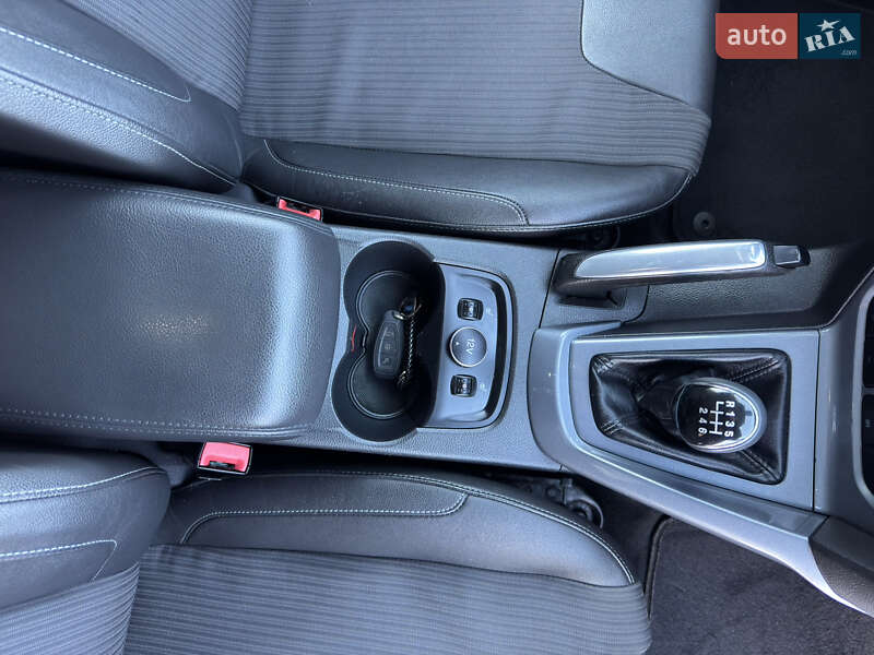 Хетчбек Ford Focus 2012 в Стрию фото 99 Хетчбек Ford Focus 2012 в Стрию