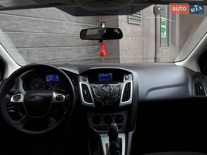 Седан Ford Focus 2012 в Николаеве фото 13 Седан Ford Focus 2012 в Николаеве