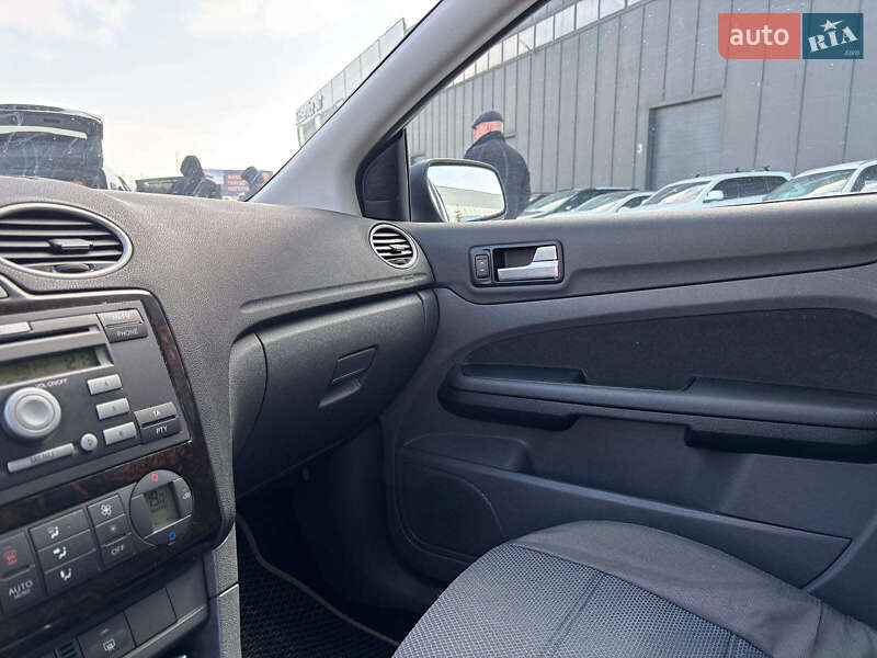 Універсал Ford Focus 2005 в Львові фото 31 Універсал Ford Focus 2005 в Львові