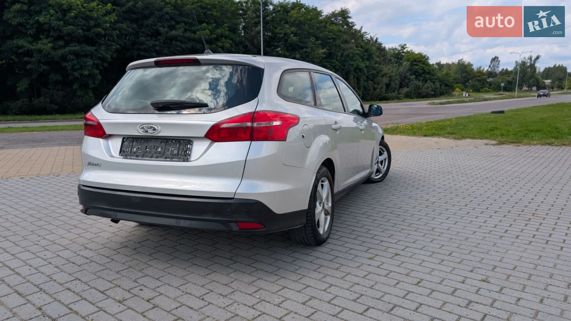 2017 Ford Focus - мініатюра 10