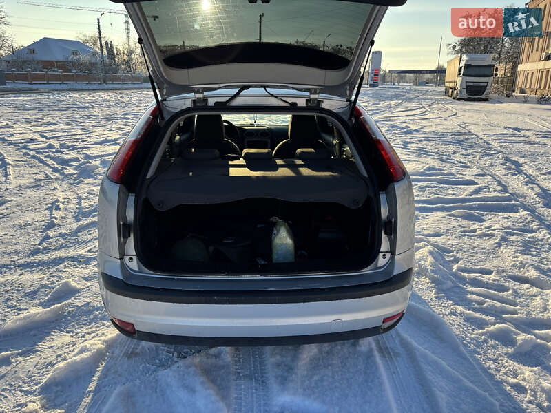 Хэтчбек Ford Focus 2007 в Полтаве