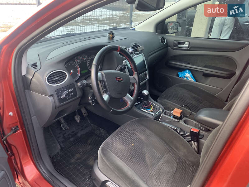Хетчбек Ford Focus 2006 в Львові