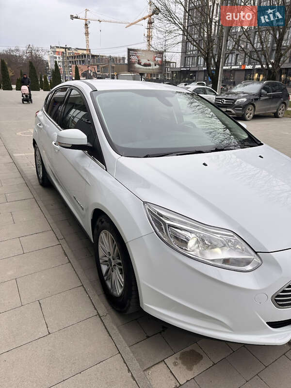 Хетчбек Ford Focus 2018 в Ужгороді