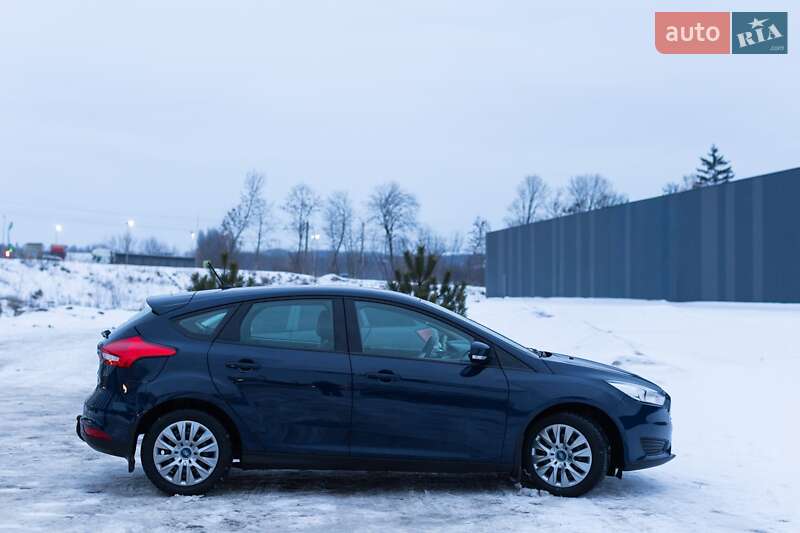 Хетчбек Ford Focus 2017 в Хмельницькому