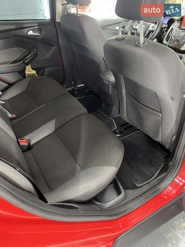 Универсал Ford Focus 2012 в Новом Роздоле фото 8 Универсал Ford Focus 2012 в Новом Роздоле
