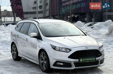 Универсал Ford Focus 2018 в Киеве