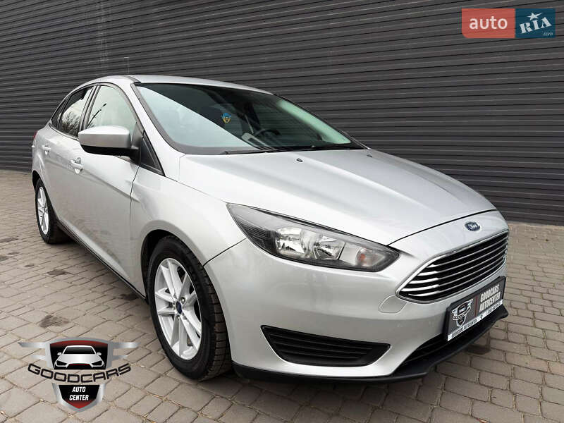 Седан Ford Focus 2018 в Кам'янському фото Седан Ford Focus 2018 в Кам'янському