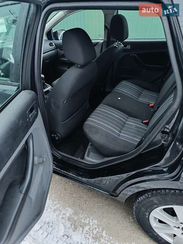 Универсал Ford Focus 2010 в Хмельницком фото 26 Универсал Ford Focus 2010 в Хмельницком