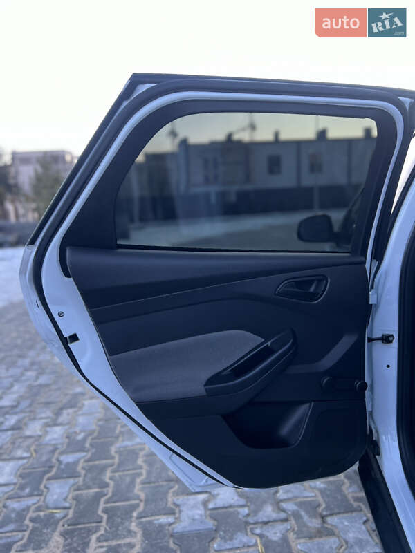 Універсал Ford Focus 2014 в Вінниці