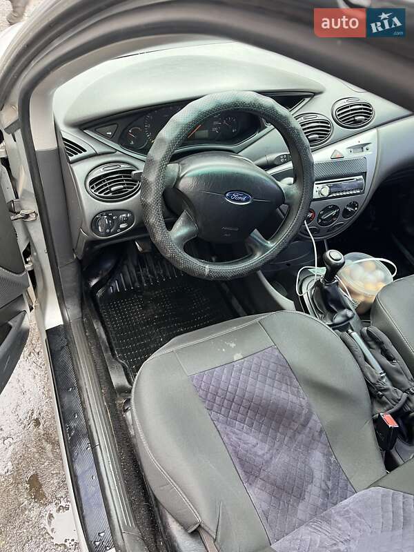 Седан Ford Focus 2002 в Ніжині