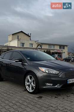 Хэтчбек Ford Focus 2015 в Одессе